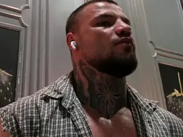 Stripchat Free Live Porn of OliverSport