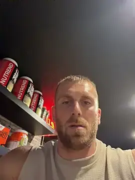 Stripchat Sex Cam of trainwithme