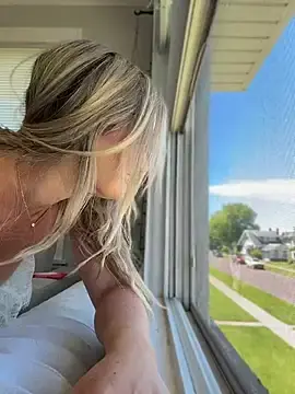 Stripchat Best Webcam of LoveShae_