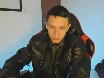 Stripchat Watch Live Sex Cams of Masterdave7