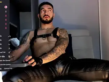 Stripchat Live Sex of MarkWalker__
