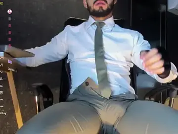 Stripchat Adult Webcam of MarkWalker__