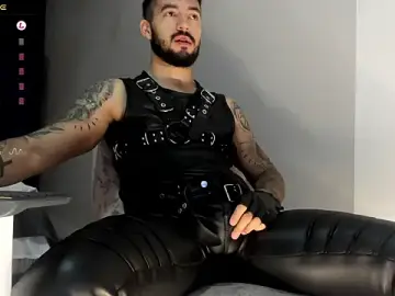 Stripchat Best live sex cam show of MarkWalker__