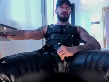Stripchat Live Sex of MarkWalker__