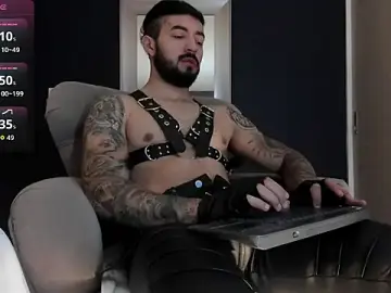 Stripchat Live Sex of MarkWalker__