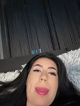 Stripchat Live Sex Cam of Andrestarr