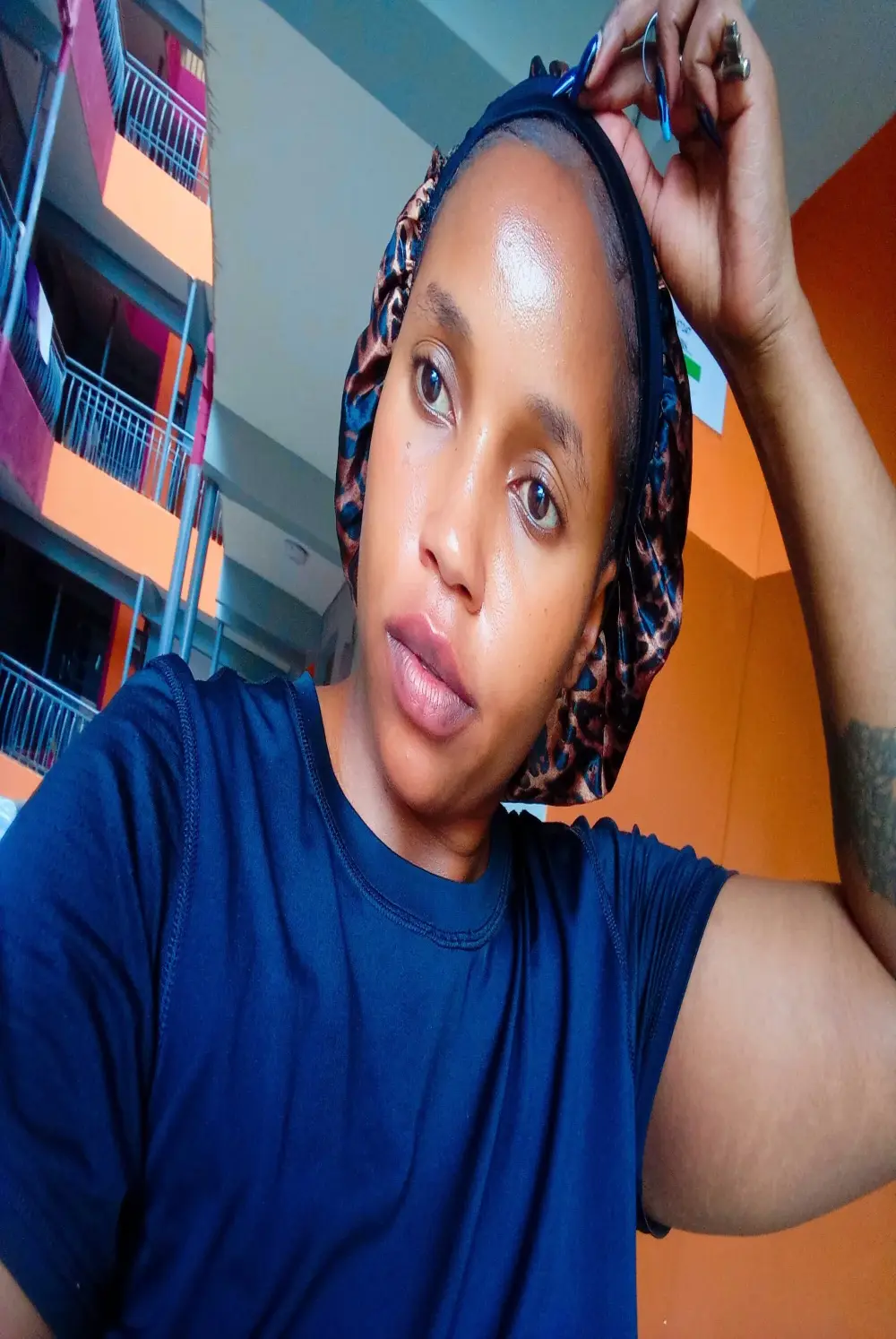 Afric_dolly
