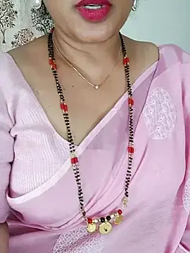 Stripchat Sex Cam of COOL_TEACHER_69