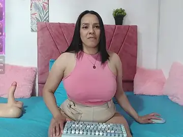 Stripchat Live Sex of ariana_lavoie-