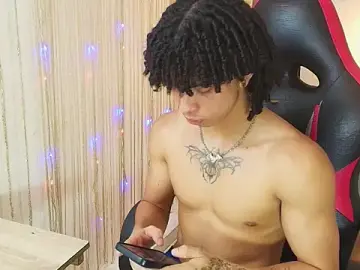 Stripchat Free Porn Cam of kim_curlyy