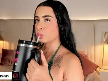 Stripchat Sex Cam of susan_zc