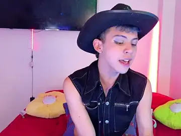 Stripchat Free Live Porn of Apolo_Prince1
