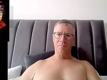 Stripchat Free Live Porn of SinfulPulse69