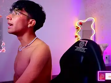 Stripchat Best Webcam of osamu_tay