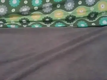 Stripchat Live Sex Cam of 6INCH_TAMILBOY