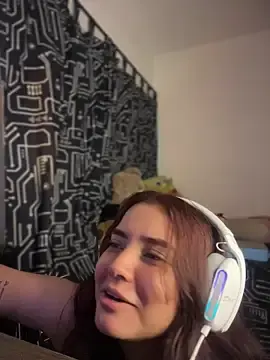 Stripchat Free Porn Cam of Ema_kraus