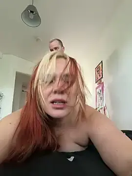 Stripchat Sex Cam of AnjaAmelia