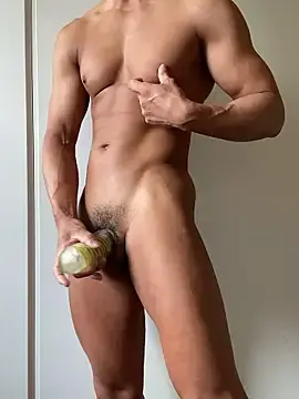 Stripchat Nude Webcam of kenjisexy3