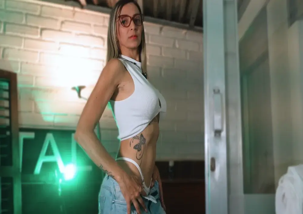 AlanaBrunetteX_X