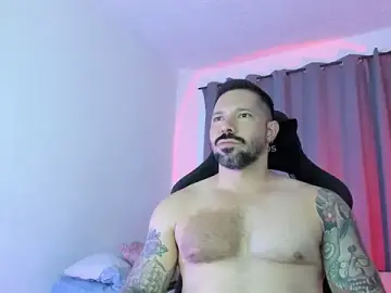 Stripchat Nude Webcam of Pierre_Vidal
