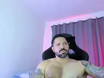 Stripchat Free Live Porn of Pierre_Vidal