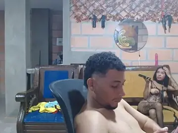 Stripchat Sex Cam of Lucy_slupyyy_hard