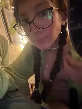 Stripchat Sex Chat of SweetBunnyGF