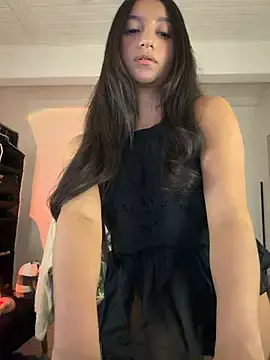 Stripchat Live Porn of aly_golden_