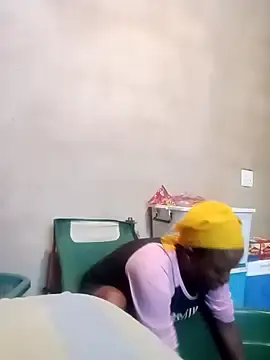 Stripchat Sex Cam of Coco_Nile