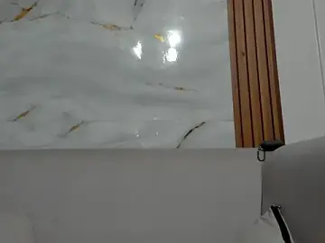 Stripchat Free Porn Cam of LilyGarcia