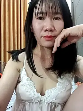Stripchat Nude Webcam of Bondgirl_9