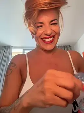 Stripchat Watch Live Sex Cams of Selvaggia_official83
