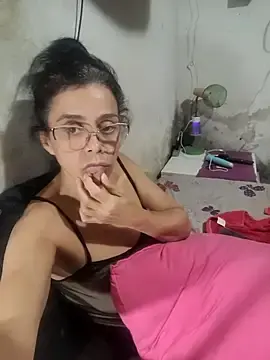 Stripchat Adult Video Chat of Cristotoza