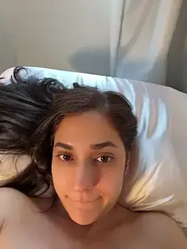 Stripchat Adult Webcam of __amcutefatima