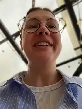 Stripchat Live Porn of RinaCat