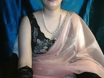 Stripchat Live Sex Cam of -shanaya-love