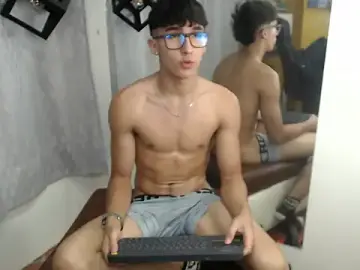 Stripchat Adult Webcam of jeremy_job