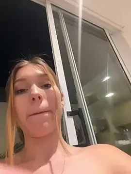 Stripchat Adult Webcams of Nikii__