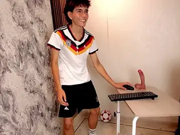 Stripchat Live Porn of christopher_robin4