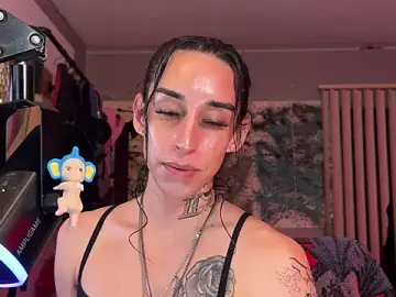 Stripchat Nude Webcam of xoFrankie
