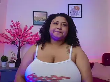 Stripchat Free Porn Cam of Ayliinn_