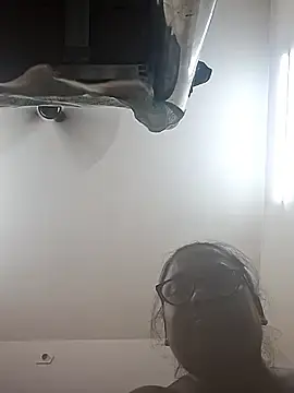Stripchat Nude Webcam of roshnidas1