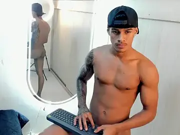 Stripchat Adult Webcam of Joao_da_silva19