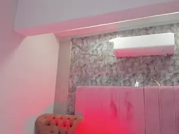 Stripchat Live Sex Cam of aliccecooper