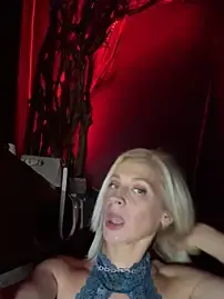 Stripchat Adult Webcam of HOTLadyluna