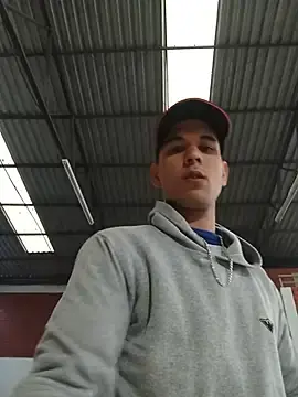 Stripchat Nude Webcam of Matheo_1516