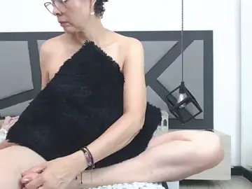 Stripchat Nude Webcam of amanda_ramirez