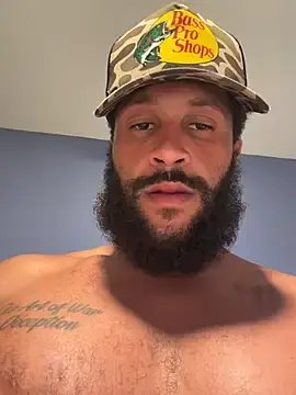 Stripchat Live Sex of HungStr8Lightskin