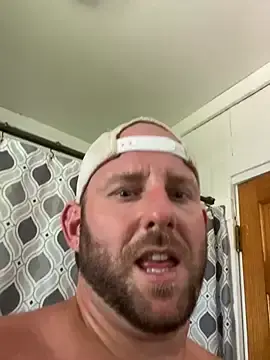 Stripchat Free Porn Cam of phattyluv89