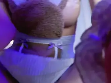 Stripchat Live Sex Cam of Fairy-HF